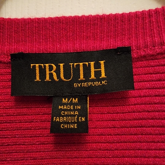 NWOT Cute pink sweater doleman sleeves - Picture 4 of 4